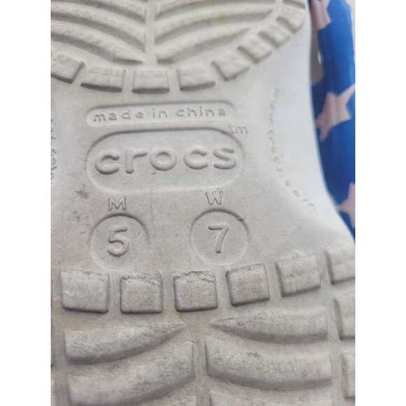 Crocs Classic American Flag Clogs Size Mens 5 Womens 7 USA Patriotic Shoes - Picture 11 of 11